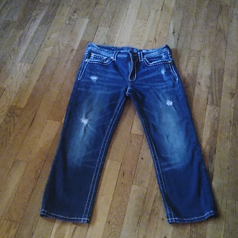 Miss Me Boyfriend cropped jeans size 27
